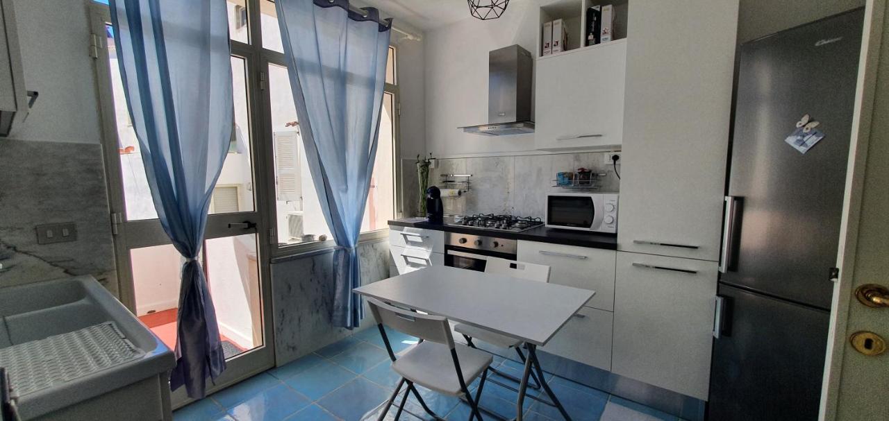 Appartamento In Piazza Italia SantʼAntìoco Exterior foto